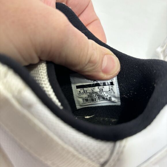 Nike Air Jordan 11 Retro Low GS “Cherry/Red White” 2024 - Picture 8 of 8